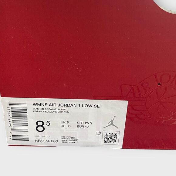 Nike Air Jordan 1 SE Low Patent "Valentine's Day’ HF3174 600 Womens size 8.5 New - Picture 12 of 12
